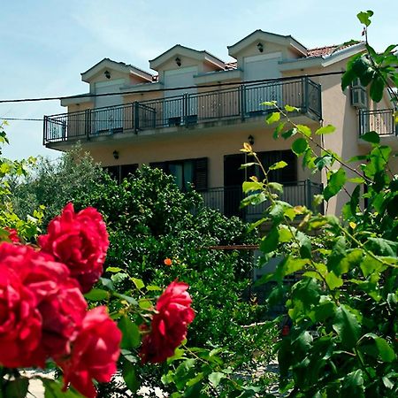 Franic Bacina Lakes Apartments Ploce  Buitenkant foto